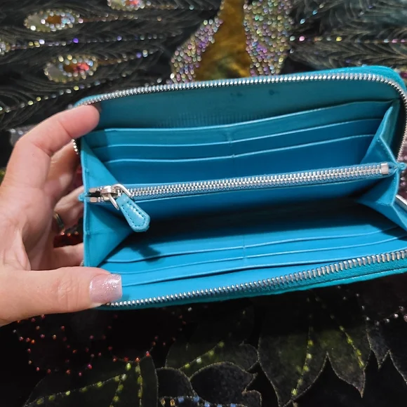 Prada Nappa Gaufre Wallet - Picture 7 of 12